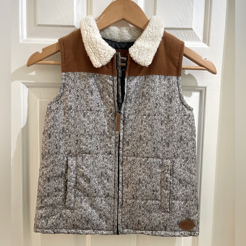 BassPro Boys Vest